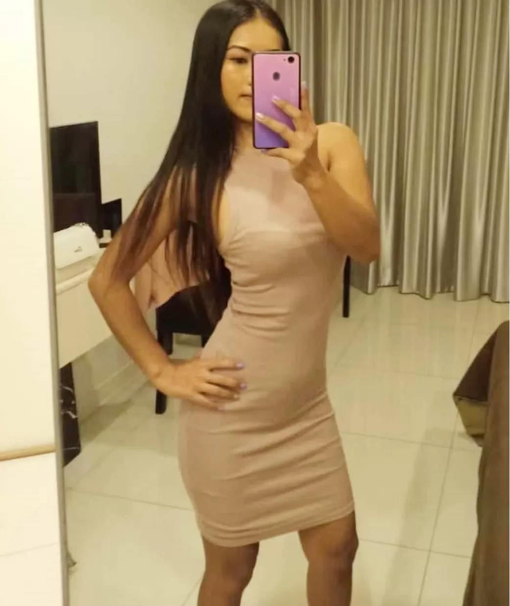 Wynter sexy girl private escort in Adelaide