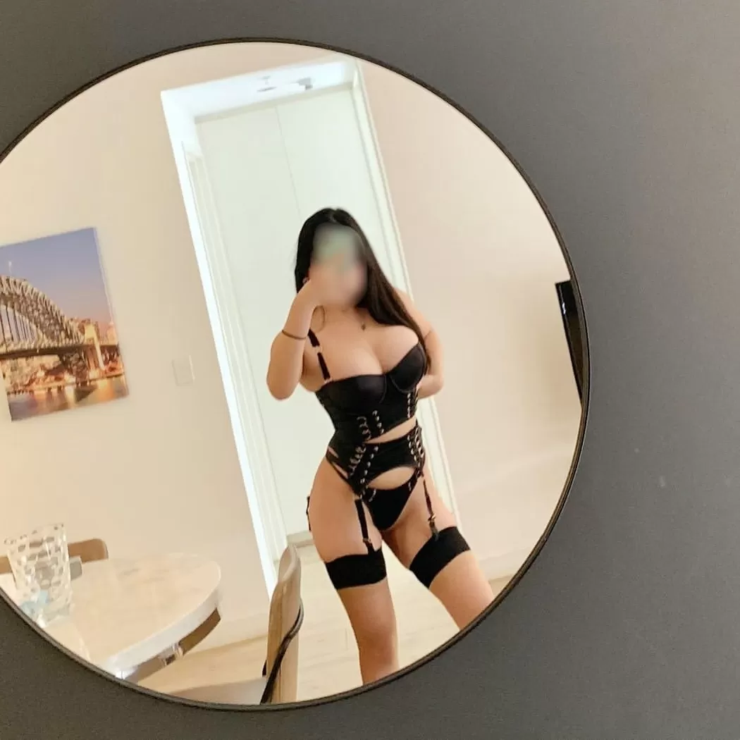 Grace 025TS private escort in Cairns