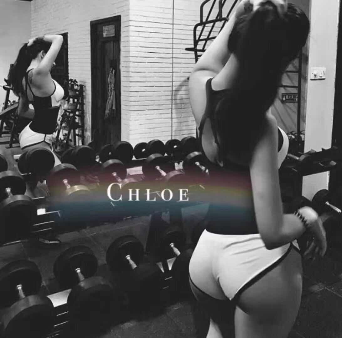 Chloe0021yo private escort in Sydney