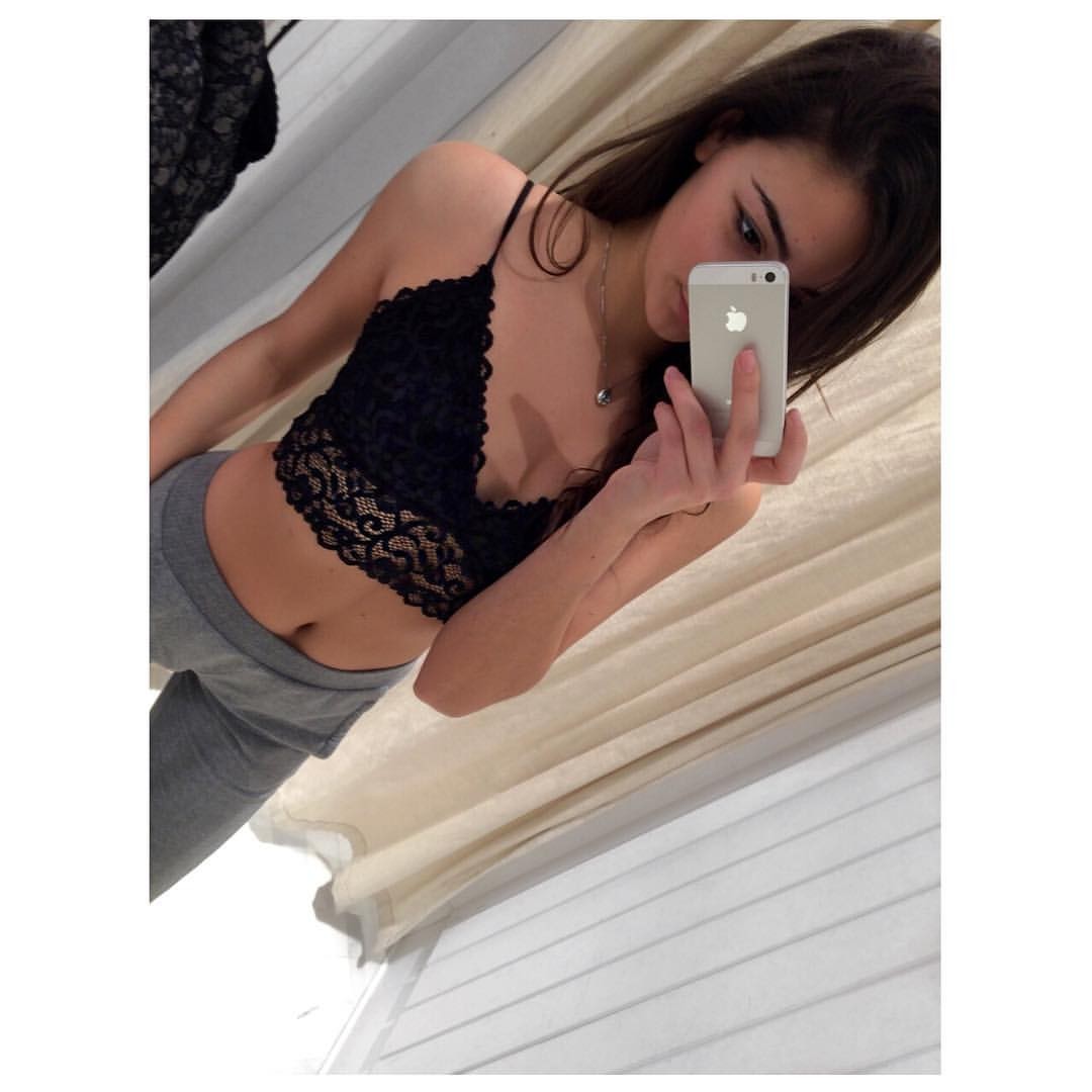 Cassie 25yo private escort in Dawes Point