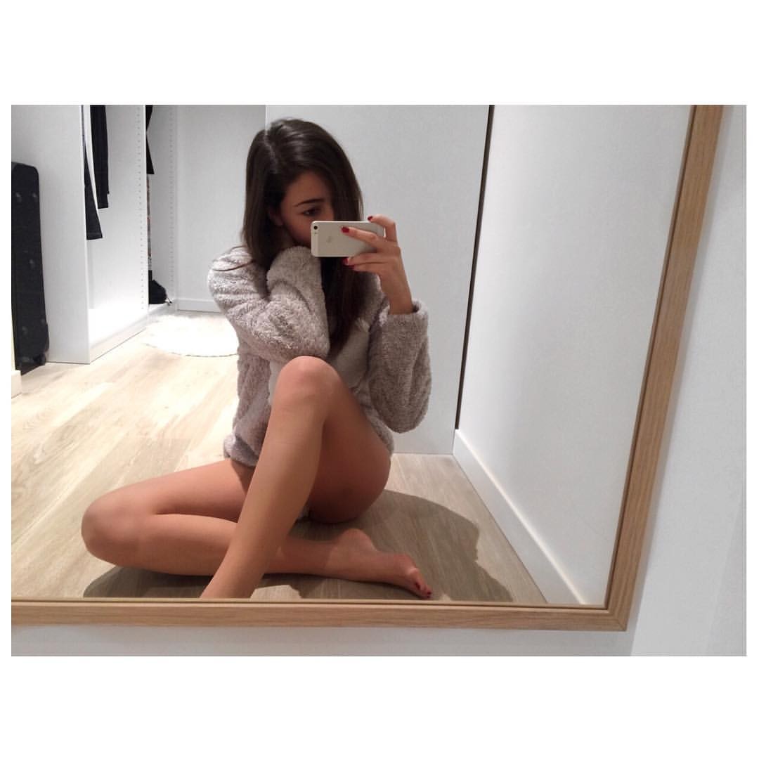 qelly private escort in North Sydney