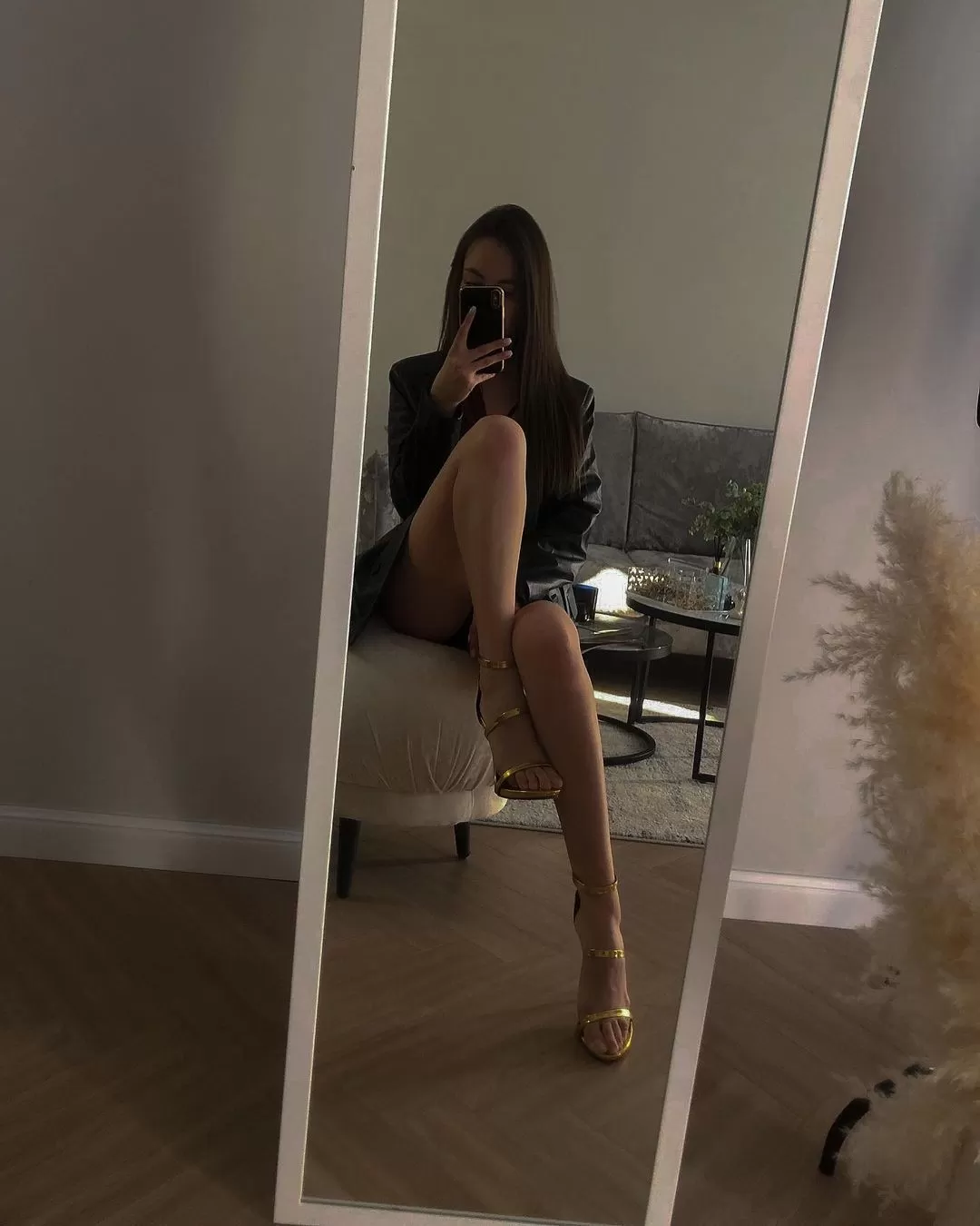 Meg Good private escort in Banks