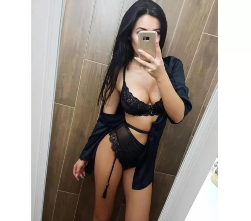 Lesley Great private escort in Sunshine