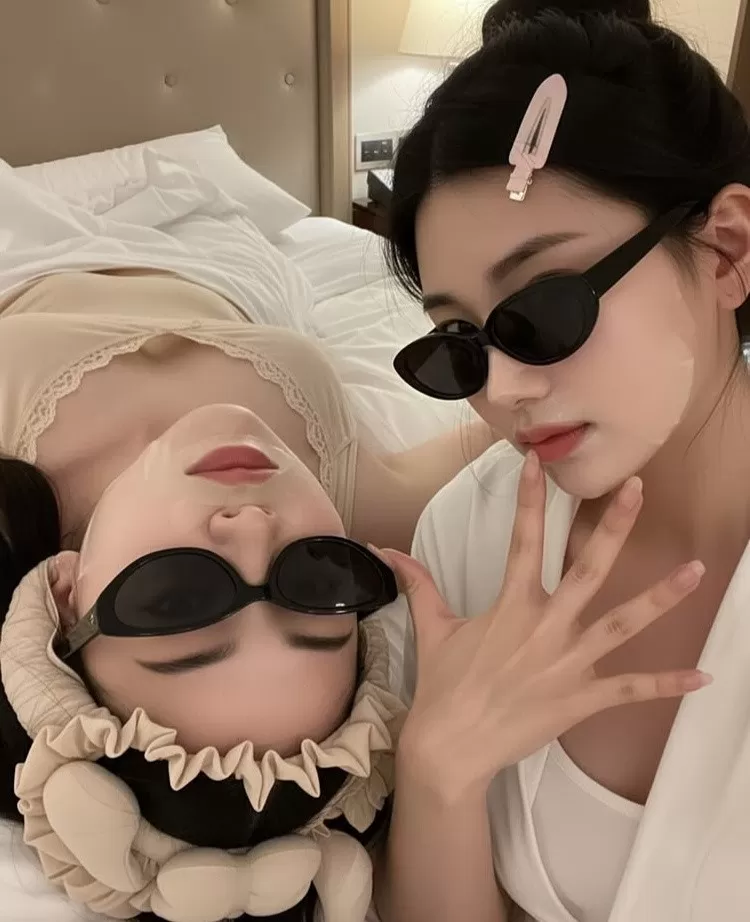 jia&zoe deluxe escort sydney private escort in Sydney