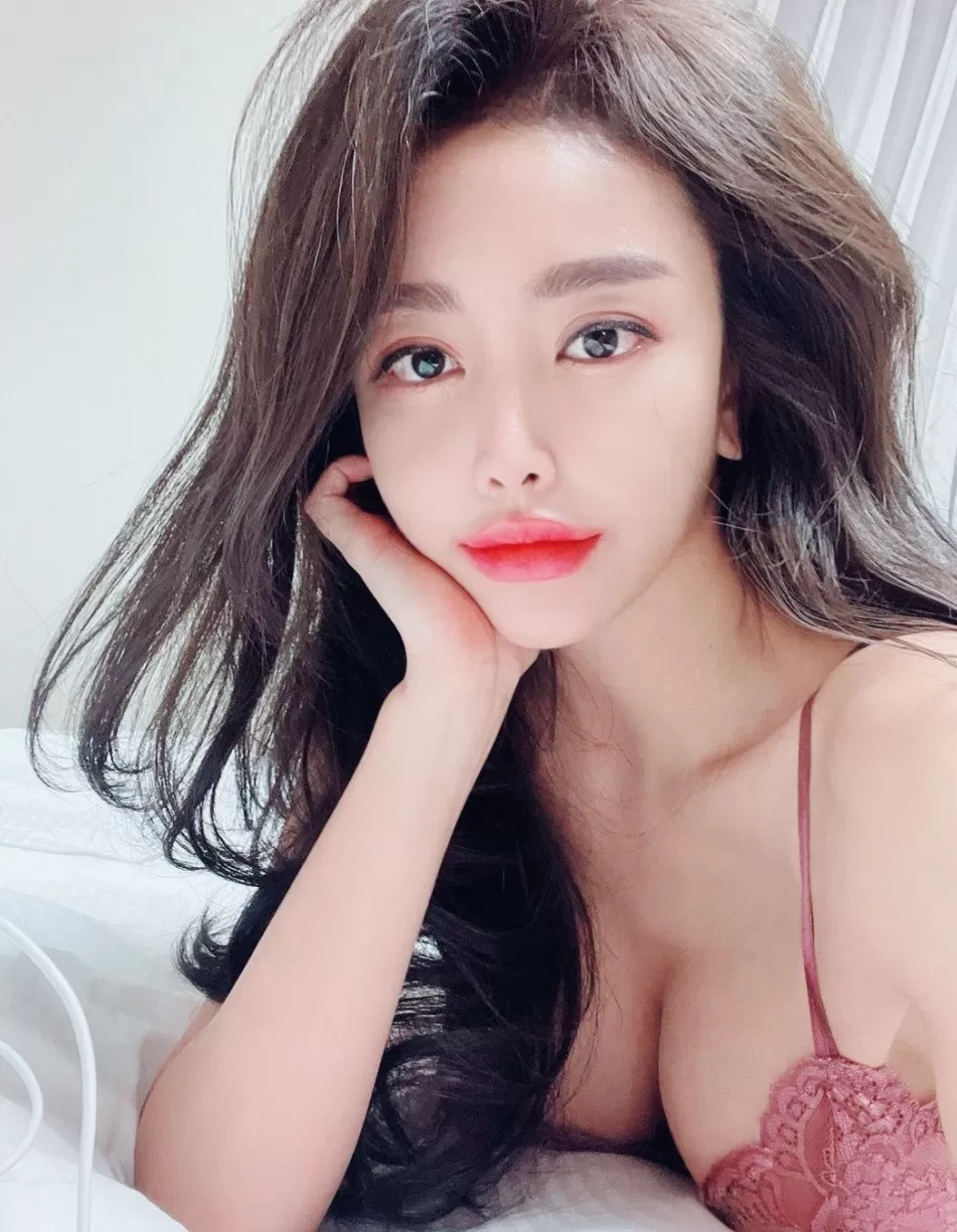 nana cim escort sydney private escort in Sydney