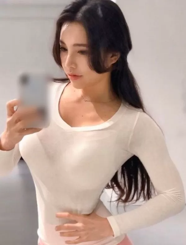 lynn avail now escort sydney private escort in Sydney