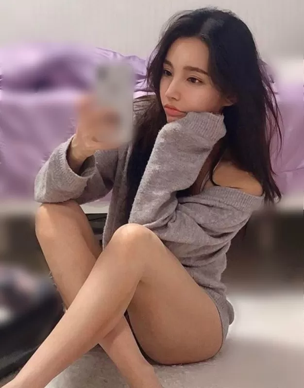 lynn avail now escort sydney private escort in Sydney