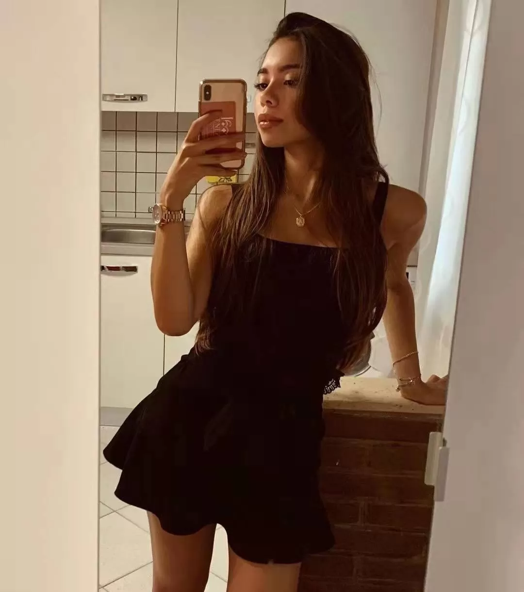 tiffiny female escort in sydney private escort in Sydney