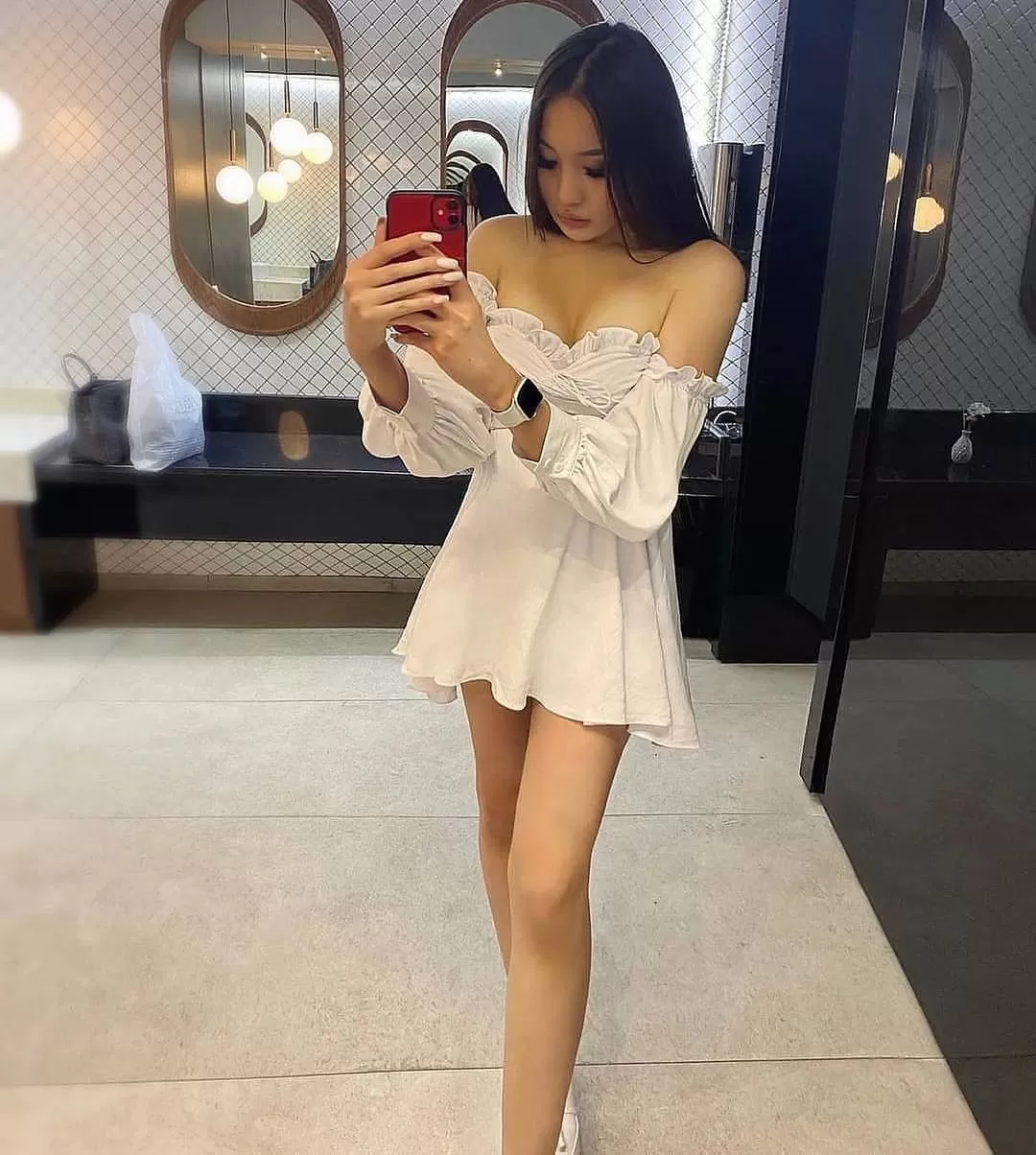 dee haymarket asian escort girls private escort in Haymarket